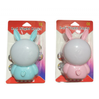 Нічник від розетки у формі зайчикової іграшки Нічник від розетки у формі зайчикової іграшки